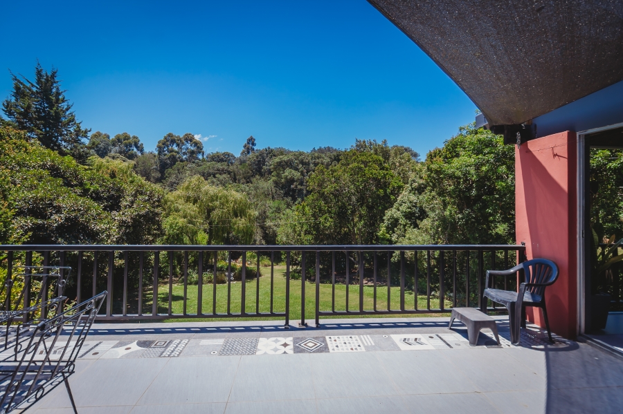 4 Bedroom Property for Sale in Denver Park Western Cape